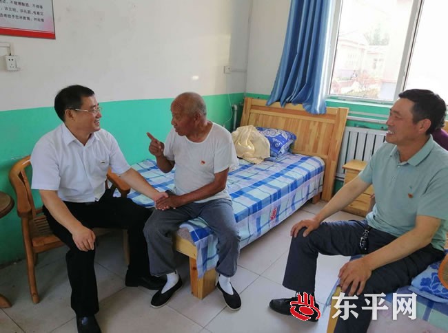 第一书记的“五场战役”记驻满村第一书记邴永工作纪实 