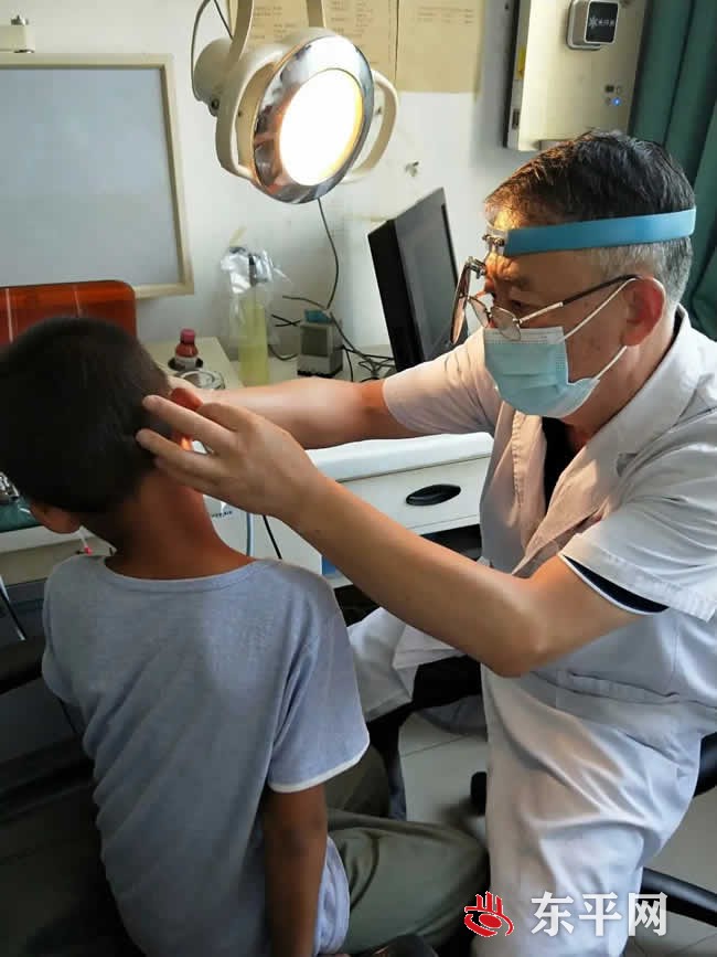 东平县民政局开展孤儿免费体检活动