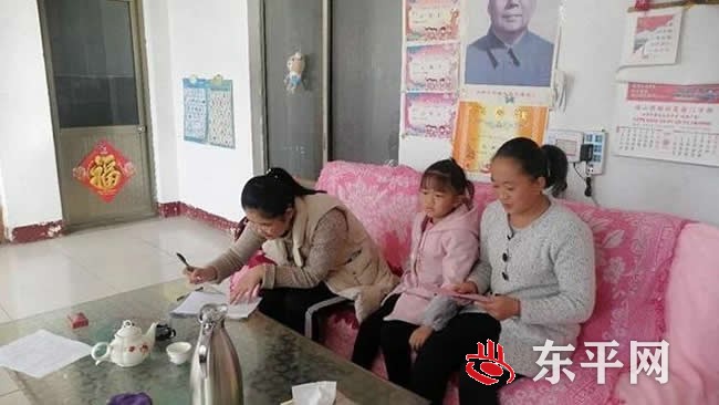 接山镇夏谢小学家访活动重实效