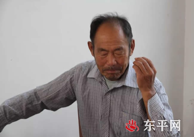 黄土地上的咏者 —记接山镇前寨子村农民作家徐夫林