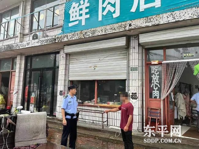 居民电动车被盗 东平民警冒雨追回