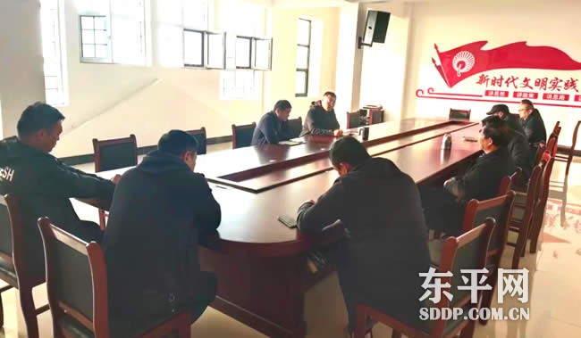 银山镇：“个性”宣讲让党的二十大精神更接“地气”