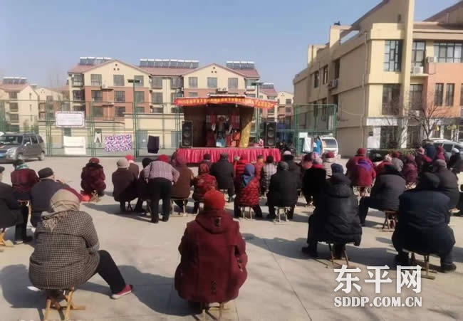 老湖镇“送戏下乡”惠民工程拉开帷幕