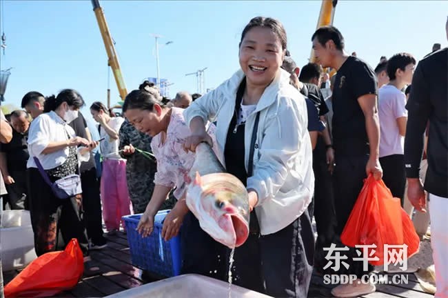 东平湖正式开渔!湖启千帆逐碧浪 渔润东平庆丰收 东平湖正式开渔!湖启千帆逐碧浪 渔润东平庆丰收